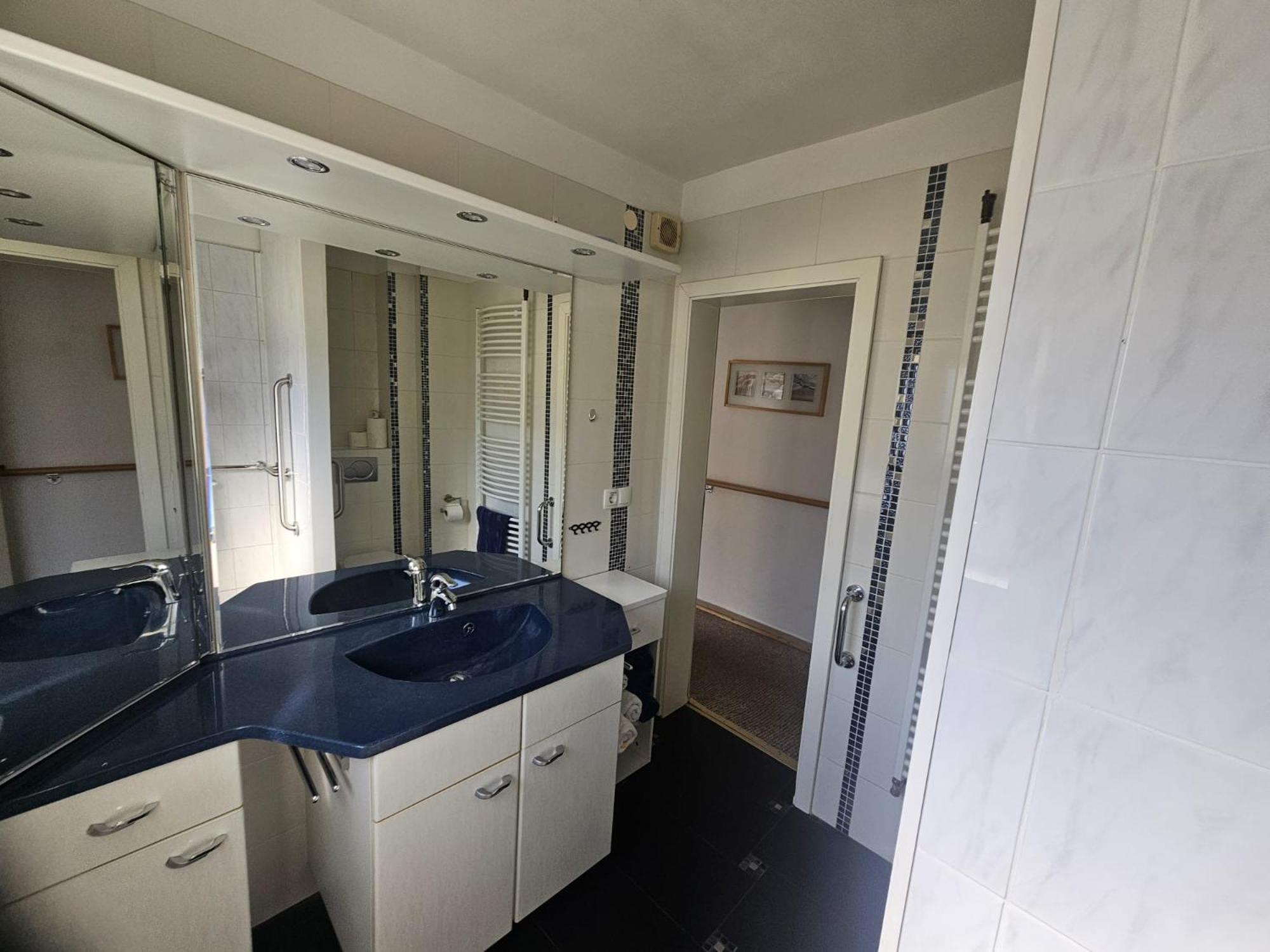 Schoene Vollmoeblierte Wohnungen In Kassel - Forstfeld Esterno foto